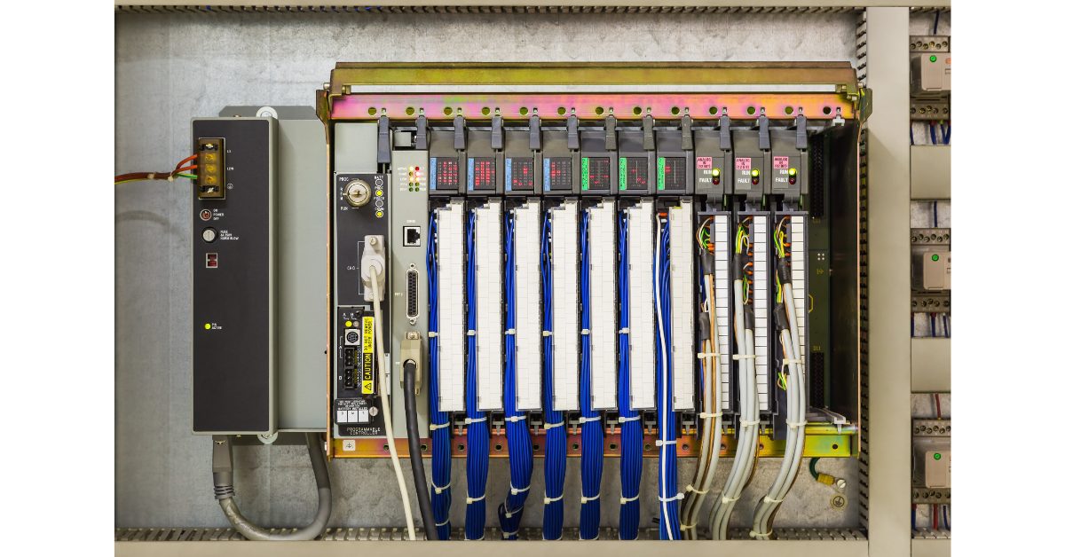 Alasan Kenapa Compressor Harus Dimonitor Lewat PLC (Programmable Logic Controller)